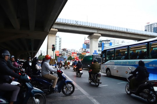 Dự báo thời tiết Hà Nội ngày 12/9: Ngày nắng gián đoạn, có lúc có mưa rào và dông