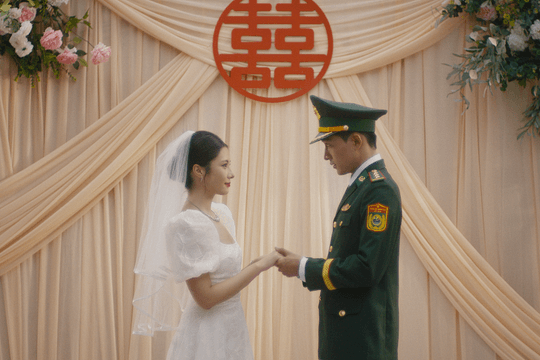 MV “Ngày ta có nhau” của Anh Tú - LyLy khắc họa tình yêu người lính, gây “sốt” sau A 80