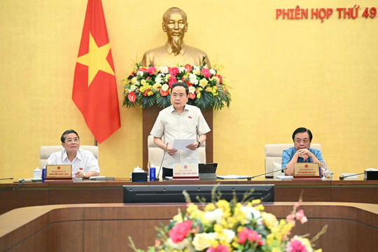 Hội nghị chuyên đề “Bình dân học vụ số - Quốc hội số: Khung kiến thức, kỹ năng số cho Quốc hội hiện đại”