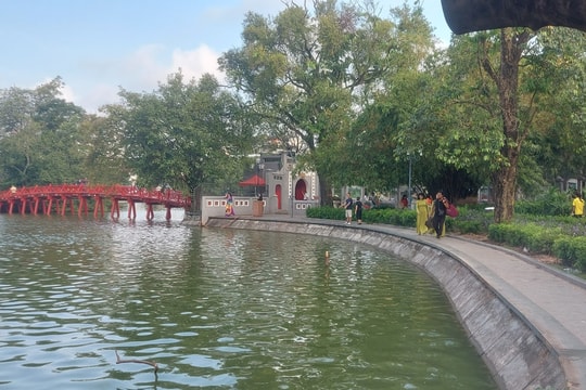 Hà Nội mưa vài nơi, dịu mát về chiều tối và đêm