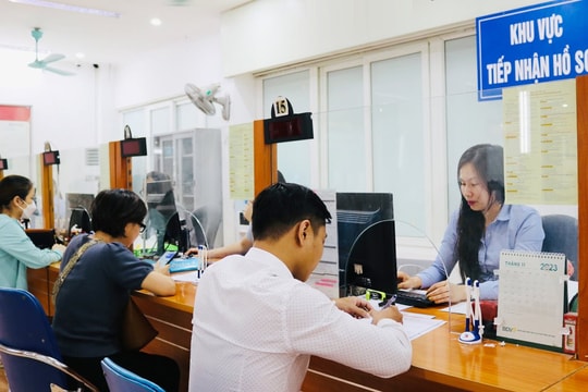 [Podcast] Hơn 5.000 lao động Hà Nội nhận trợ cấp thất nghiệp trong tháng 8-2025