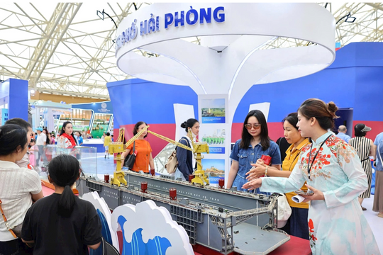 Lan tỏa vẻ đẹp đất và người Hải Phòng tại Triển lãm thành tựu đất nước