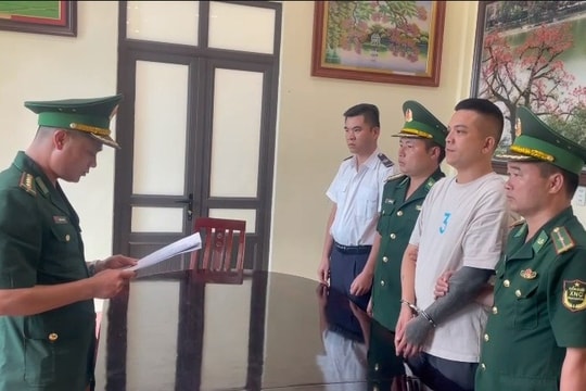 Cửa khẩu quốc tế Lóng Sập (Sơn La) Bắt giữ đối tượng bị truy nã khi đang nhập cảnh về Việt Nam