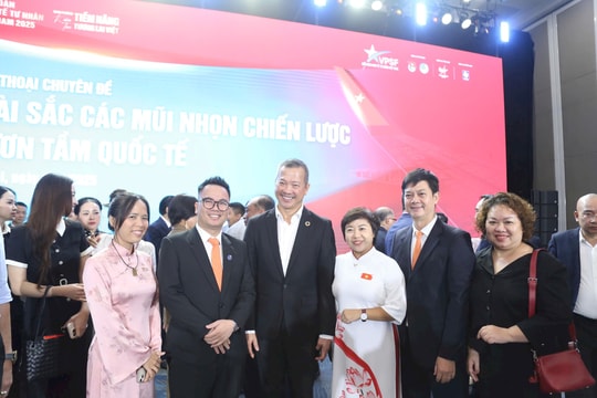 Diễn đàn Kinh tế tư nhân Việt Nam 2025: Mổ xẻ "điểm nghẽn" và đề xuất giải pháp đột phá