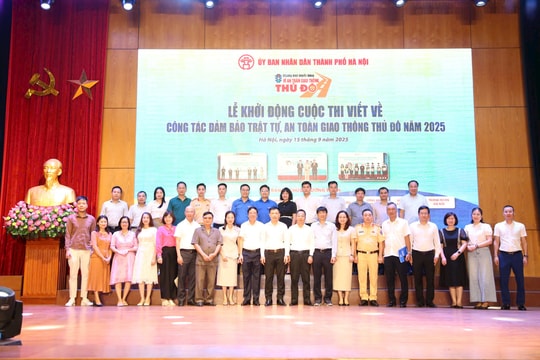 Khởi động Chương trình truyền thông "Vì An toàn giao thông Thủ đô" năm 2025