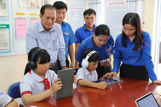 Cần Thơ phát động phong trào thi đua “Bình dân học vụ số”