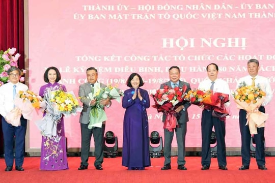 Hà Nội khen thưởng nhiều tập thể, cá nhân tham gia A80