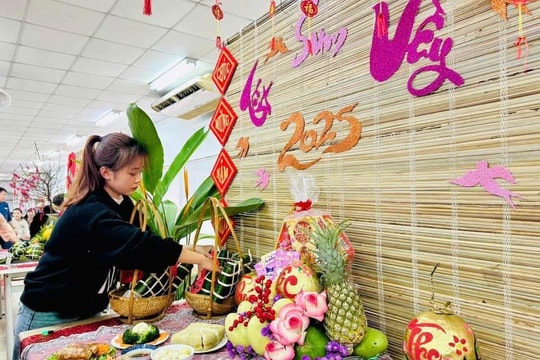 Phát huy vai trò nữ công nhân hiện đại giỏi việc nước, đảm việc nhà