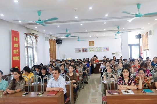 Nâng cao chất lượng đội ngũ cán bộ, cộng tác viên dân số