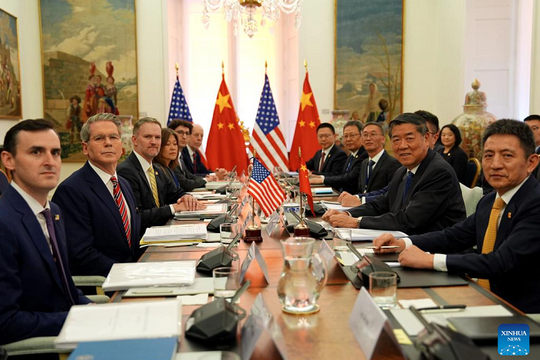 Trung Quốc muốn Mỹ dỡ bỏ hạn chế kinh tế và thương mại