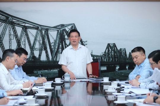 Phó Thủ tướng Hồ Đức Phớc chủ trì cuộc họp về điều hành chính sách tiền tệ, quản lý thị trường vàng
