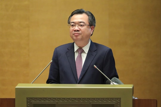 Bảo đảm an ninh năng lượng gắn với chuyển đổi "xanh"