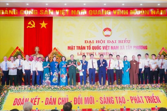 Đồng chí Nguyễn Hữu Hùng giữ chức Chủ tịch Ủy ban Mặt trận Tổ quốc xã Tây Phương nhiệm kỳ 2025-2030