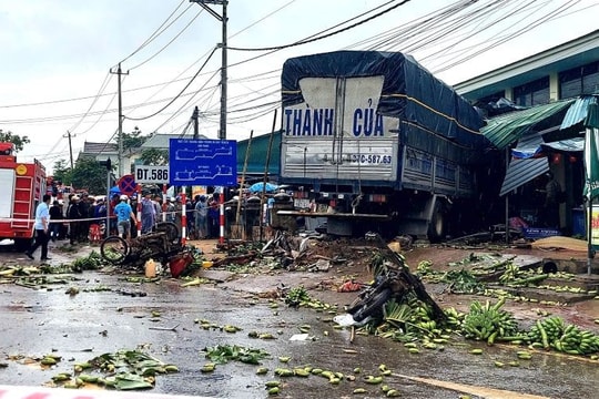 Thủ tướng Chính phủ chỉ đạo khắc phục hậu quả vụ tai nạn giao thông đặc biệt nghiêm trọng tại Quảng Trị