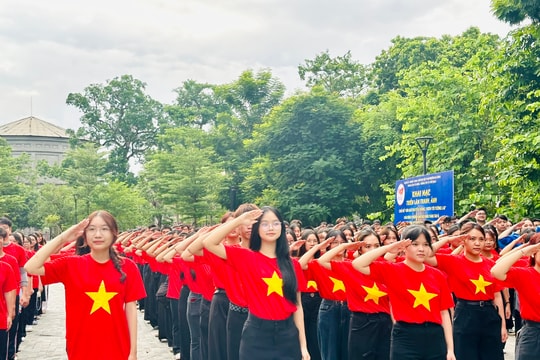 Tri ân và cống hiến qua Hành trình “Tôi yêu Tổ quốc tôi”