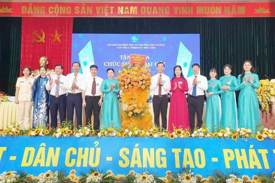 Hỗ trợ phụ nữ phát triển toàn diện trong kỷ nguyên mới