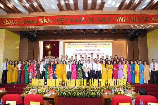 Đại hội đại biểu MTTQ Việt Nam xã Gia Lâm lần thứ I, nhiệm kỳ 2025 - 2030 Xây dựng đội ngũ cán bộ Mặt trận tâm huyết, trách nhiệm, đáp ứng yêu cầu của kỷ nguyên số