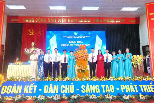 Phụ nữ Phú Lương thi đua hành động xanh, góp phần xây dựng phường xanh, văn minh, hiện đại