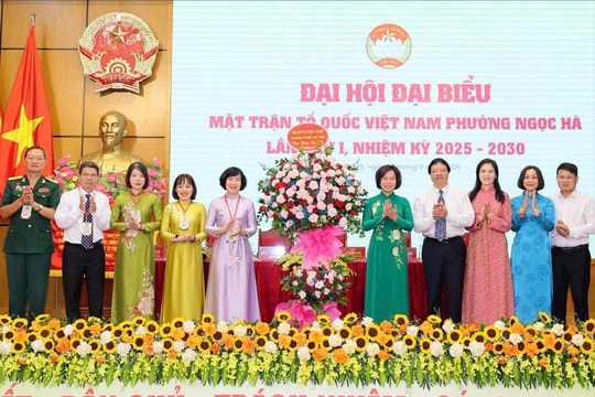 Đồng chí Trần Thị Hà Giang giữ chức Chủ tịch Ủy ban MTTQ Việt Nam phường Ngọc Hà