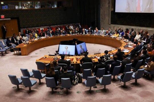 Hội đồng Bảo an LHQ bỏ phiếu về việc dỡ bỏ lệnh trừng phạt Iran