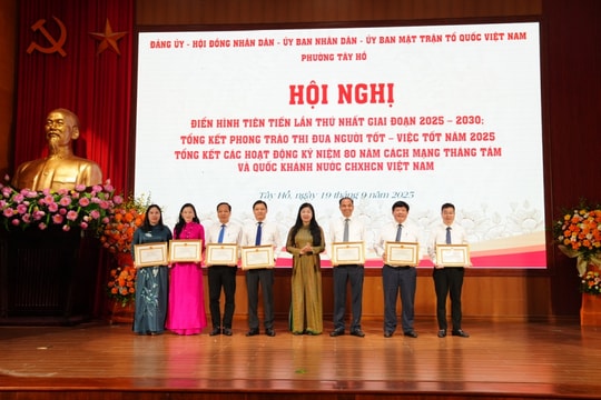 Hà Nội Thi đua phải trở thành động lực phát triển phường Tây Hồ