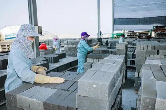 Gạch không nung - giảm tải trọng, tiết kiệm chi phí