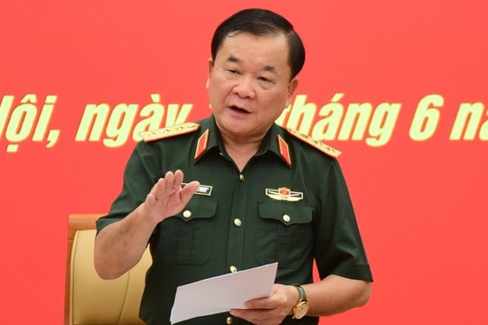 Kéo dài thời gian giữ chức vụ, bổ nhiệm lại 3 Thứ trưởng Bộ Quốc phòng