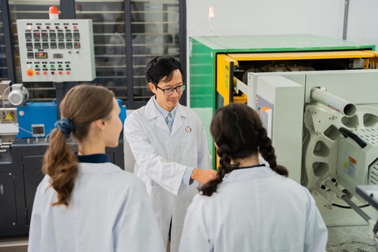 Cơ chế, chính sách thu hút chuyên gia khoa học, công nghệ, đổi mới sáng tạo và chuyển đổi số