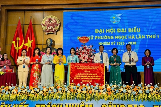 Phụ nữ Ngọc Hà chung tay xây dựng phường sáng, xanh, sạch, đẹp, an toàn