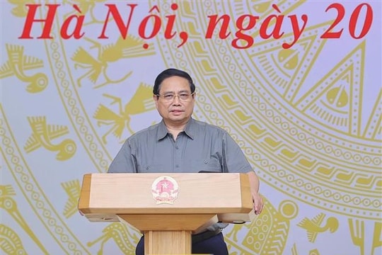 Thủ tướng: Phải tháo gỡ điểm nghẽn do quy định pháp luật, không thể chậm trễ hơn