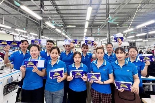 Quan tâm chăm lo cho người lao động, xây dựng doanh nghiệp phát triển bền vững