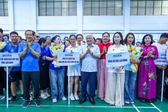 Khai mạc hội thao chào mừng Đại hội đại biểu Đảng bộ MTTQ, các đoàn thể Trung ương