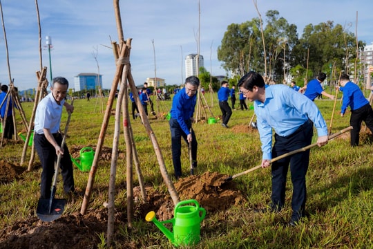 Hơn 1.000 đoàn viên, thanh niên tham gia Ngày Chủ nhật xanh ý nghĩa