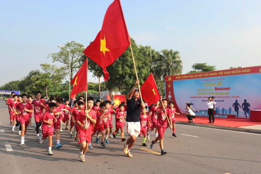 315 vận động viên xã Thuận An tham gia thi chung kết Giải chạy Báo Hà Nội Mới lần thứ 50