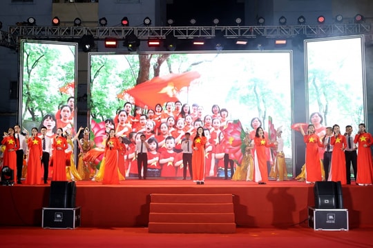 Nâng cao đời sống tinh thần cho người lao động từ những hoạt động thiết thực