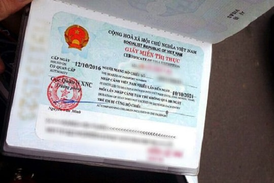 Giảm thời gian cấp Giấy miễn thị thực xuống còn 1 ngày