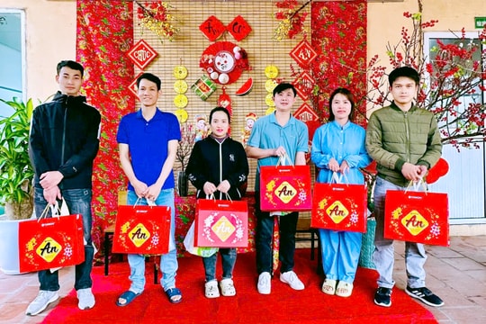 Công đoàn đồng hành chăm lo, gắn kết đoàn viên, người lao động