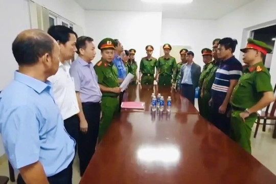 Đắk Lắk: bắt tạm giam 2 trưởng khoa Bệnh viện đa khoa Vùng Tây Nguyên