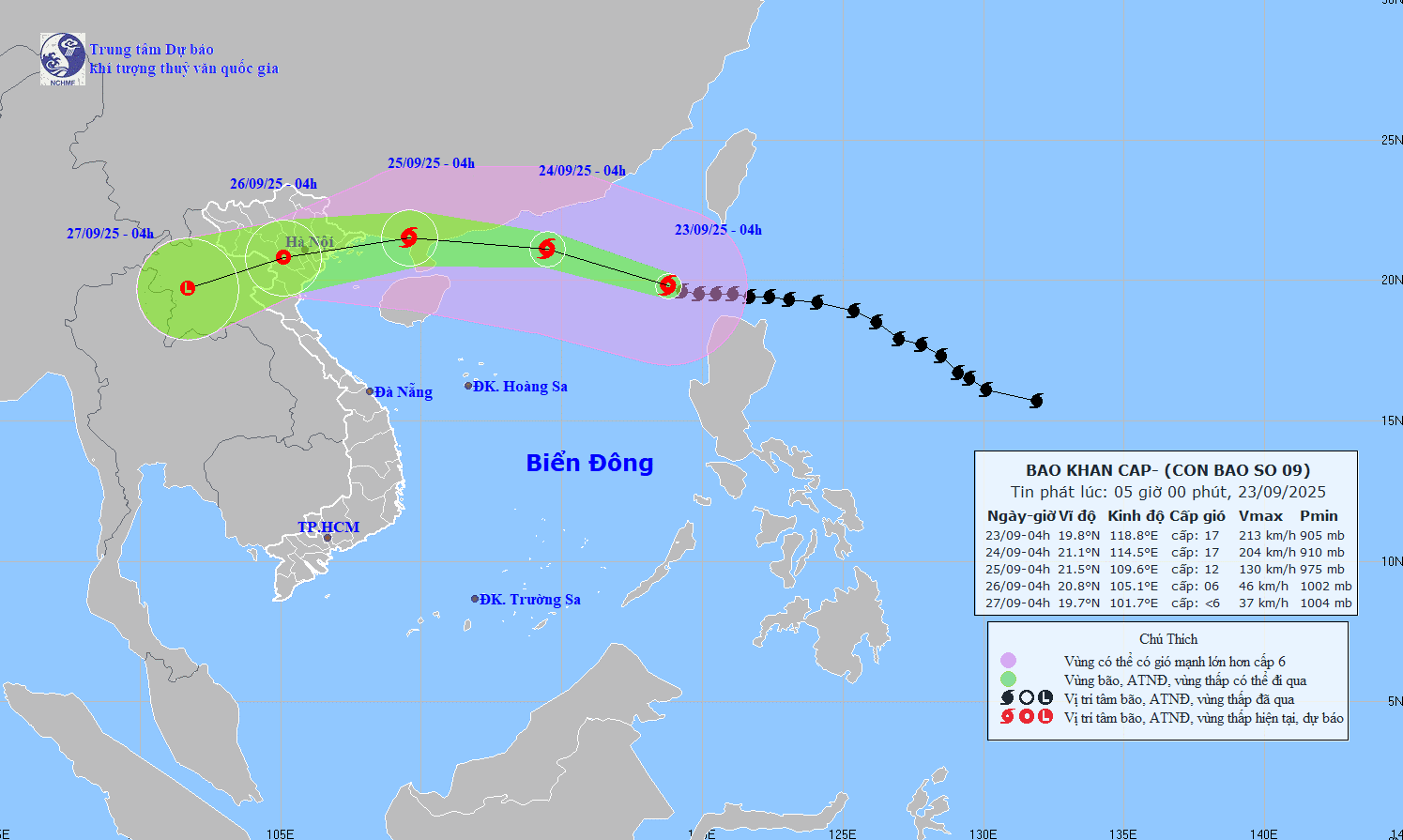 Siêu bão Ragasa vào Biển Đông, Hà Nội mưa rất to, gió mạnh