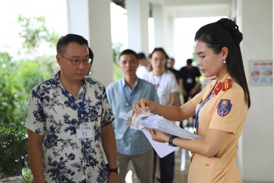 Đổi mới trong công tác sát hạch, cấp bằng lái xe tại Hà Nội Bước tiến quan trọng trong cải cách hành chính ngành giao thông