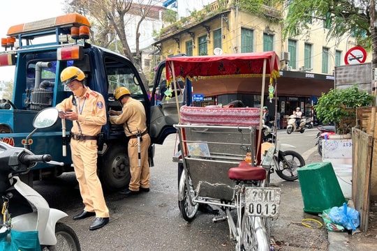 Vấn nạn "chặt chém” - rào cản vô hình trong cuộc đua đón 25 triệu khách quốc tế