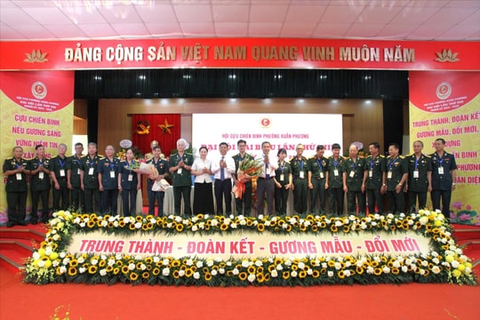 Đồng chí Nguyễn Hồ Phong là Chủ tịch Hội Cựu chiến binh phường Xuân Phương