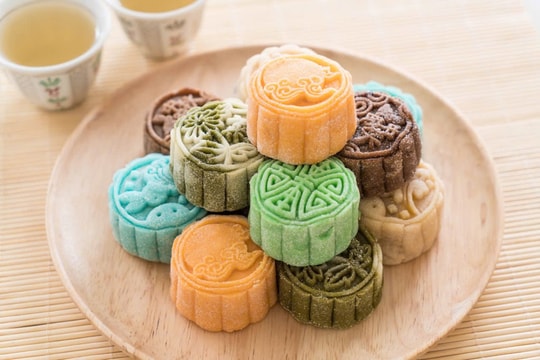 Cách ăn bánh trung thu để không lo tăng cân