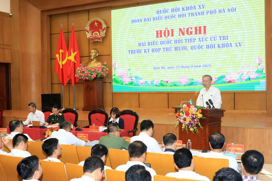 Tổng Bí thư Tô Lâm tiếp xúc cử tri Thành phố Hà Nội trước Kỳ họp thứ 10 Quốc hội khóa XV