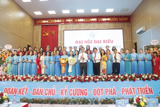 Hội Liên hiệp Phụ nữ xã Bát Tràng Phát huy vai trò của phụ nữ trong xây dựng gia đình văn minh, tiến bộ, hạnh phúc
