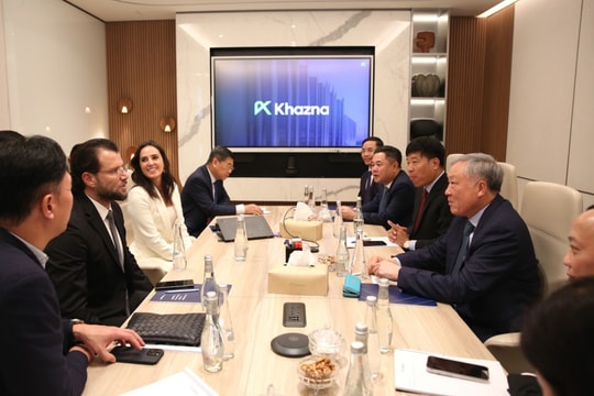 Phó Thủ tướng Thường trực Chính phủ làm việc với Tập đoàn G42 (UAE)