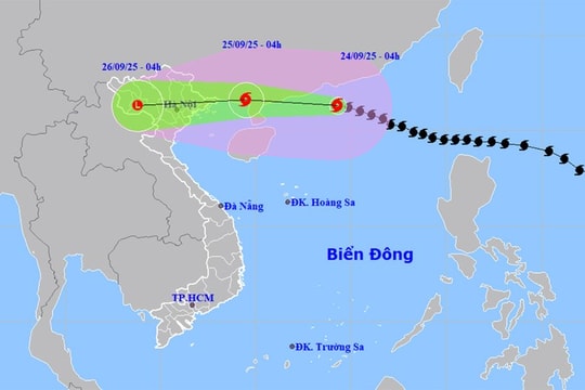 Tin bão mới nhất: Siêu bão Ragasa giật trên cấp 17, cách Quảng Ninh 600km