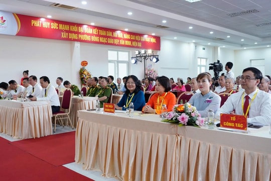 Bà Nguyễn Thanh Nhàn giữ chức vụ Chủ tịch Ủy ban MTTQ Việt Nam phường Đông Ngạc