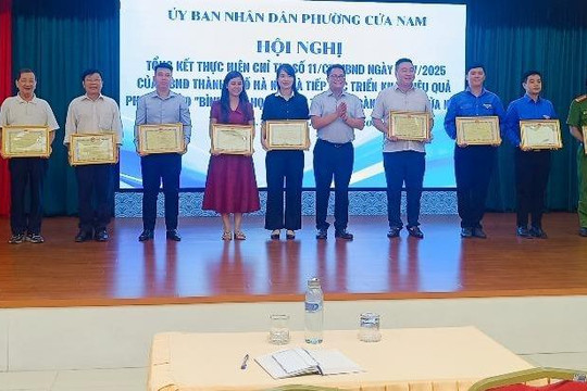 Phường Cửa Nam: Tỷ lệ người dân sử dụng dịch vụ công trực tuyến tăng mạnh