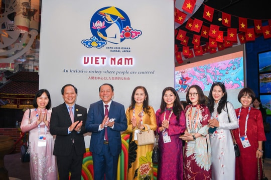 Nhà Triển lãm Việt Nam nhận Giải Đồng “Đội ngũ xuất sắc nhất” tại EXPO 2025